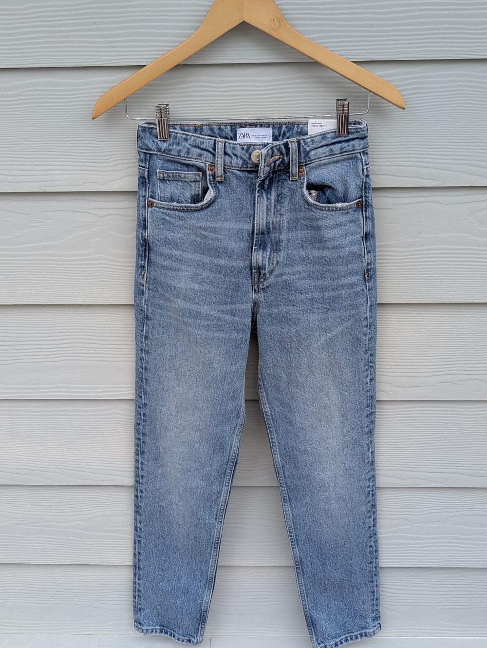 Zara Jeans NWT Size 0 Blue Light Wash Denim High Rise Ankle Length 5 Pocket